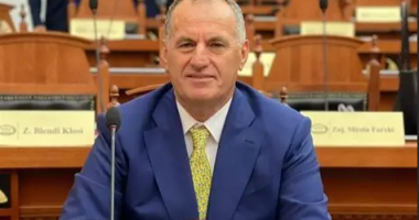 Nuk hyri dot në Parlament/ Xhemal Qefalia emërohet zv.ministër i Brendshëm