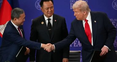 Tajlanda pezullon “marrëveshjen e paqes” me Kamboxhian, të ndërmjetësuar dy javë më parë nga Trump