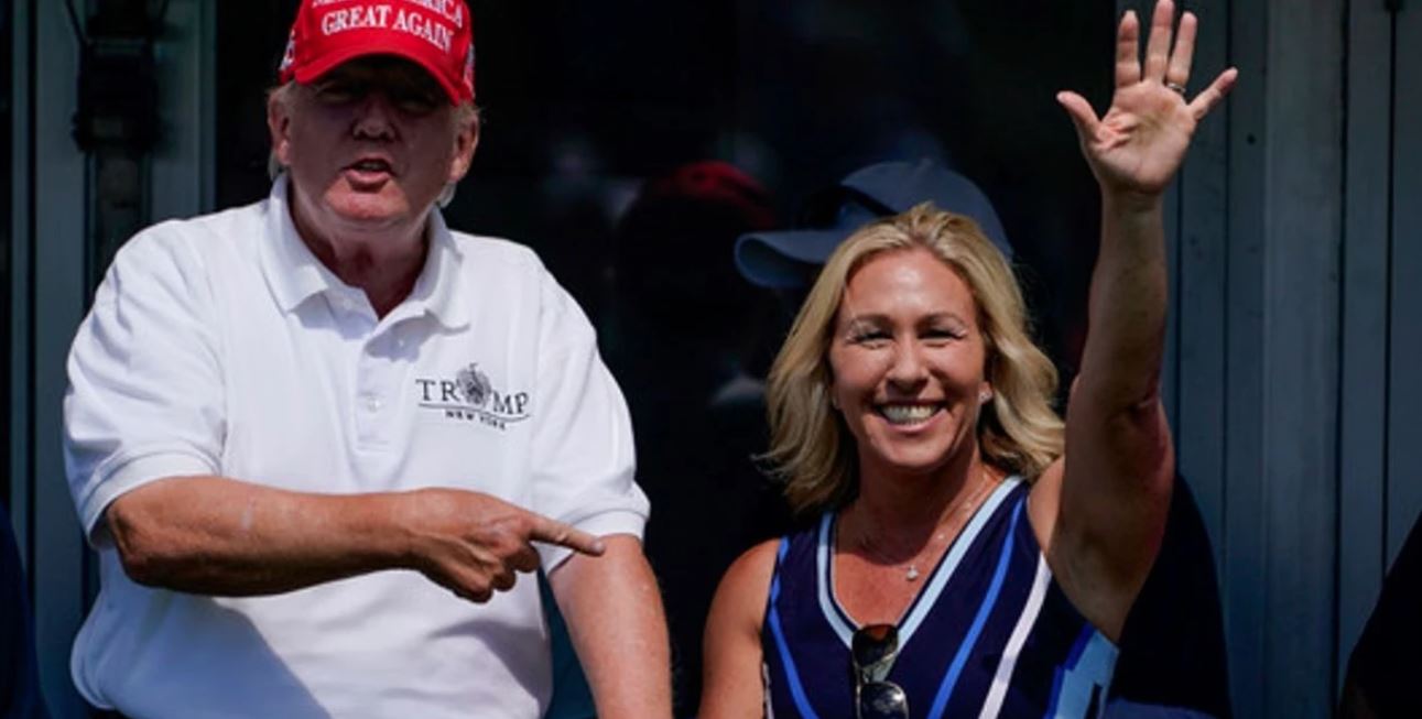 Republikania jep dorëheqje nga Kongresi  reagon Trump   Tradhtare  Greenin e nxirrnin keq sondazhet