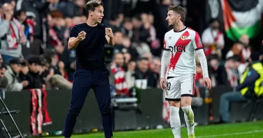 Ivan Balliu, sherr me trajnerin/ Mbrojtësi kuqezi përplaset me teknikun e tij të Rayo Vallecano