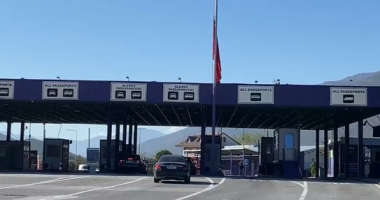 Kalim pa kontroll në Shqipëri-Kosovë/ Regjimi i lirë nisi nga data 1 nëntor për mjete me targa shqiptare e kosovare