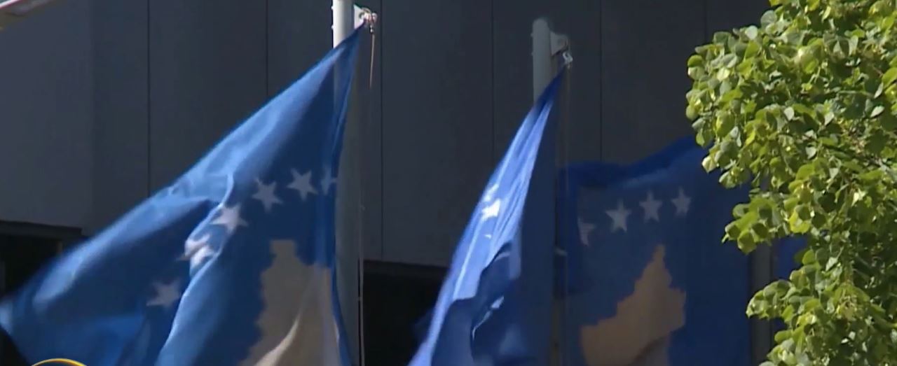 Mesazhet e Brukselit për Kosovën dhe Serbinë   Kusht për heqjen e sanksioneve  themelimi i asociacionit të komunave 