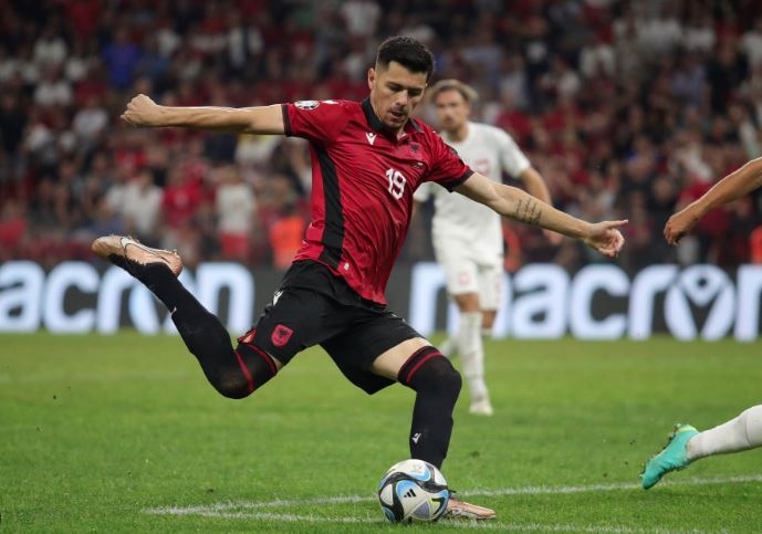  Thatësira  e Mirlind Dakut  Sulmuesi kuqezi nuk shënon prej 5 ndeshjesh radhazi në Rusi