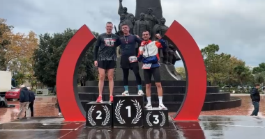 “Vrapojmë për Pavarësinë”/ Në Vlorë zhvillohet edicioni i pestë i gjysmëmaratonës