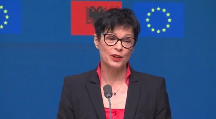 Hapen negociatat për grupkapitullin e fundit  Kos  Shqipëri vazhdo kështu  ne do të përgatisim shtëpinë tuaj në BE