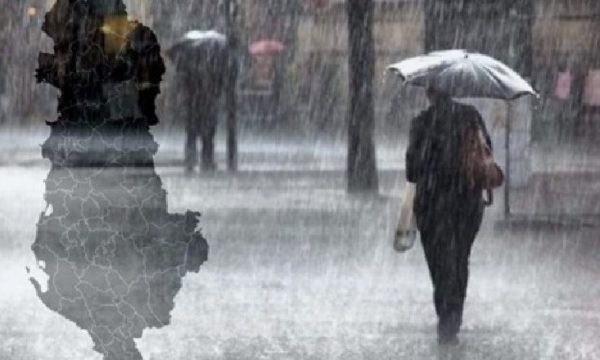 Moti i keq godet Shqipërinë  Ministria e Mbrojtjes  Ja si paraqitet situata në disa qarqe të vendit