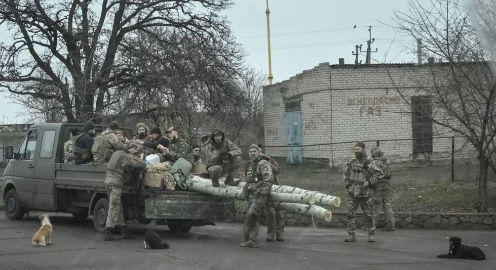 Rusia thotë se është e gatshme për rifillimin e bisedimeve me Ukrainën  teksa lufton për Pokrovskun