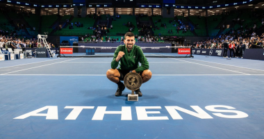 Gjokoviç bën “101”/ Ish-numri 1 i botës triumfon në Turneun ATP në Athinë