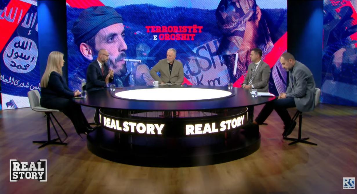 pse-u-dorezuan-terroristet-e-oroshit-sokolaj-shpetuan-jeten-e-tyre-dorezimi-jo-i-thjeshte-duhet-te-verifikohet