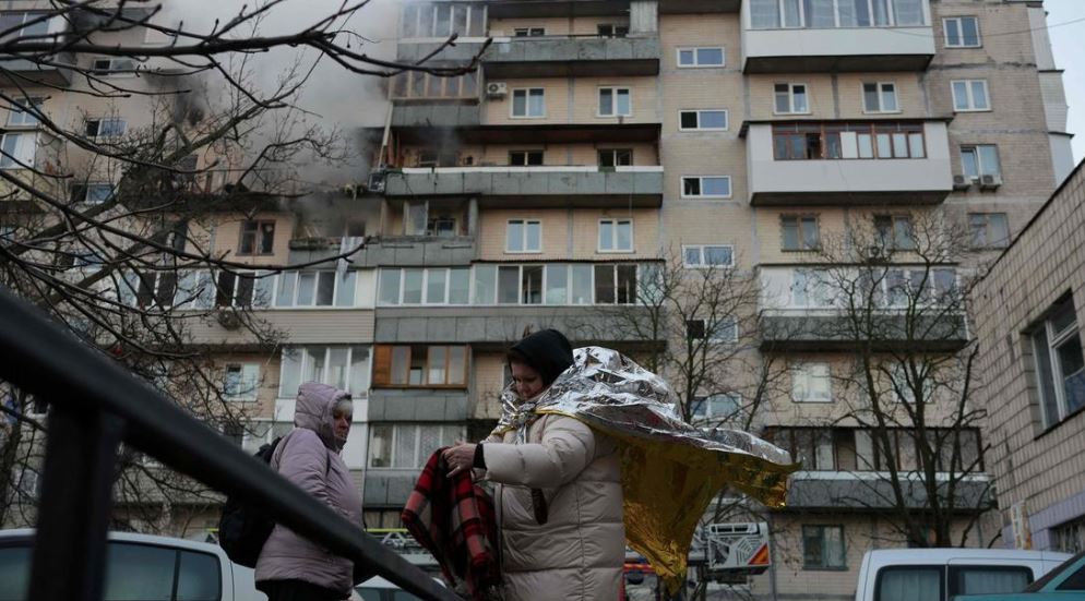 Rusia dhe Ukraina njoftojnë për sulme të fuqishme ajrore