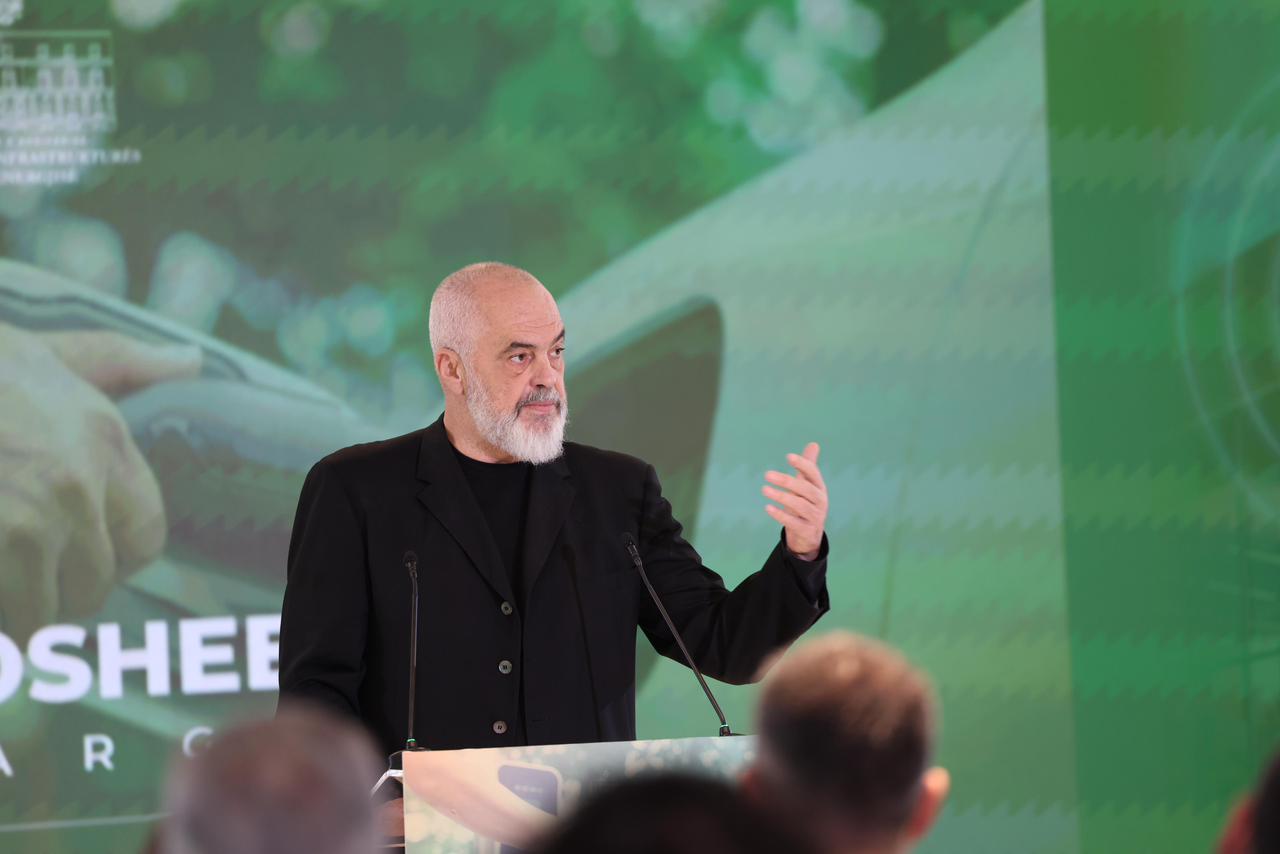 Shërbim i ri i karikimit të mjeteve elektrike  Rama  OSHEE do të imponojë rregullimin e tregut për të shmangur keqkuptimet