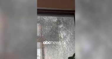 VIDEO/ Atentati me një viktimë në Rinas, plumbat kapin edhe një biznes pranë vendngjarjes