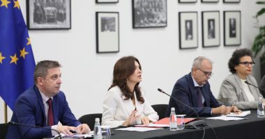 Spiropali me 27 ambasadorët shqiptarë në vendet e BE: Një fazë e re bashkëveprimi për ofensivën diplomatike të Integrimit