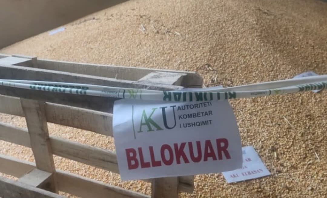 Vinte nga Serbia  AKU bllokon 25 tonë misër në Elbasan