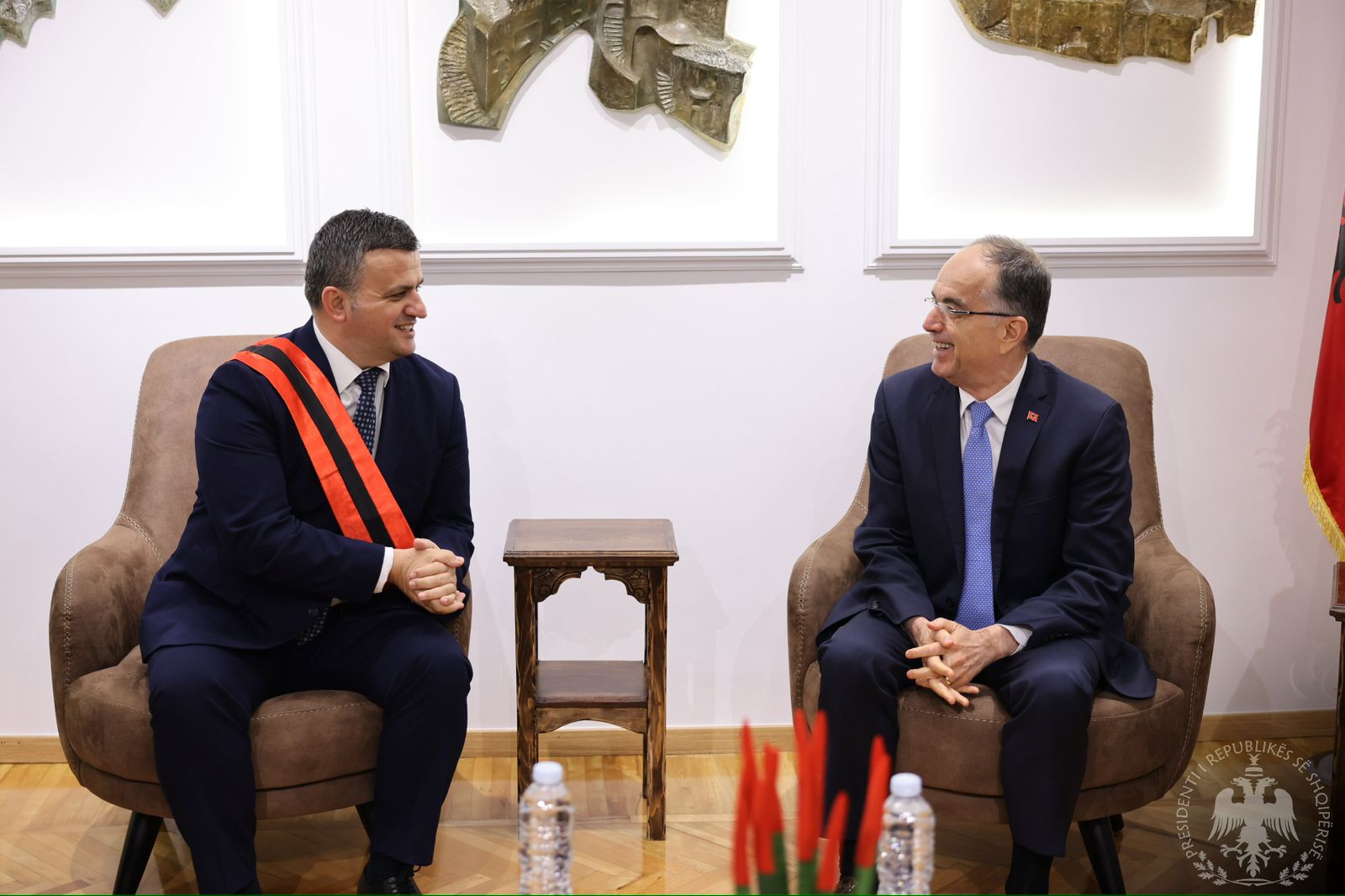 Presidenti Begaj  Gjuha shqipe  identiteti ynë kombëtar dhe trashëgimia që duhet ta mbrojmë me përkushtim