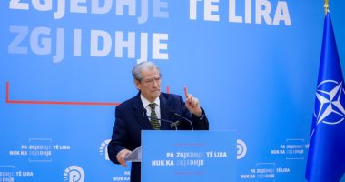 Doktori e dredh sërish/ Avokati kërkon shtyrje: Do jetë jashtë shtetit