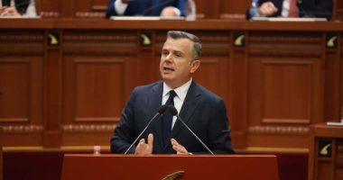 Balla në Kuvend: “Opozita kërkon 10-minutëshin, ndërsa ne miratojmë rritjen më të madhe të pensioneve në histori”