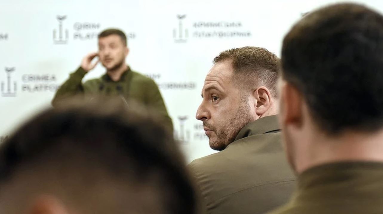 Presion mbi Zelenskyn për të shkarkuar shefin e stafit  Andriy Yermak