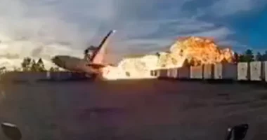 Rrëzohet avioni i mallrave/ Kentucky, 9 të vdekur dhe 11 të plagosur, shpërthen zjarr i madh