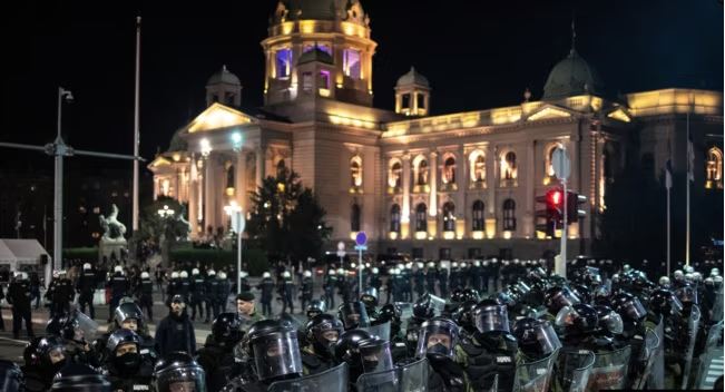 protestat-ne-beograd-mbi-37-arrestime-vucic-shfajesohet-nuk-kam-nxitur-dhune
