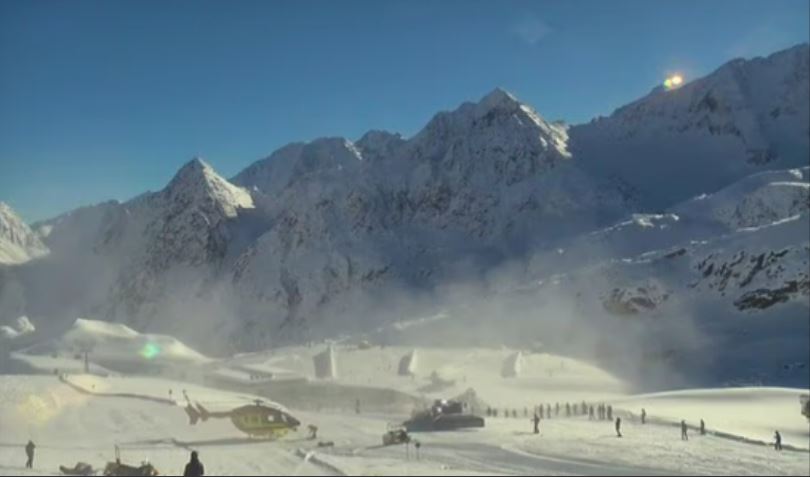 FOTOLAJM  Orteku përfshin pistën e skive në Austri  shpëtohen mrekullisht 6 persona