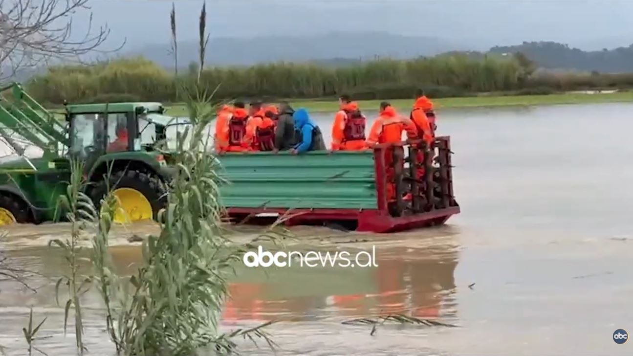 Bistrica përmbyt Çukën  Sarandë  banorët pësuan dëme në shtepi  stalla e toka bujqësore