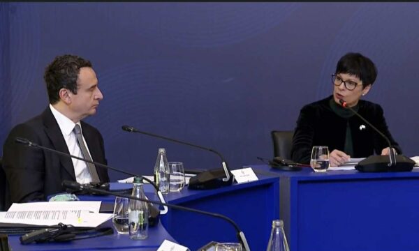 Rreth 900 mln eurot e BE-së, Kos tërheq vërejtjen për Kosovën: Ende s’ka nisur miratimin e reformave