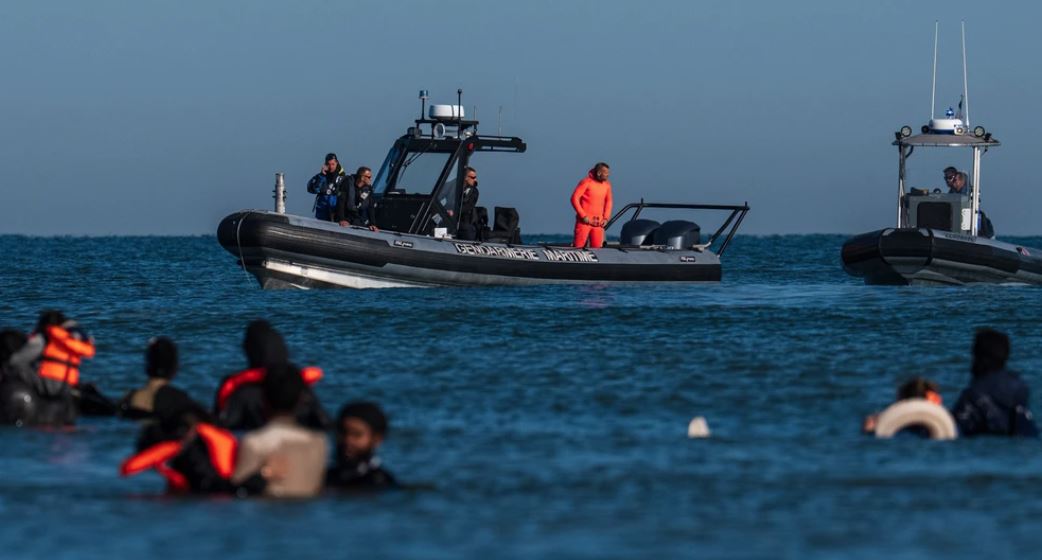 Franca forcon patrullimet, anijet e vogla do të ndalohen në det
