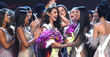 Fatima Bosch nga Meksika, e cila u largua nga organizatorët, shpallet Miss Universe