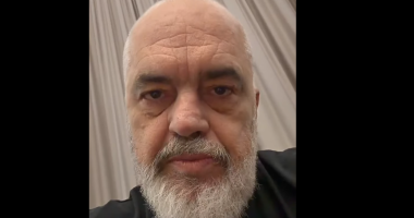 Rritje pagash në administratë/ Rama: Nga 2026 rriten pagat për mësuesit, mjekët dhe policët