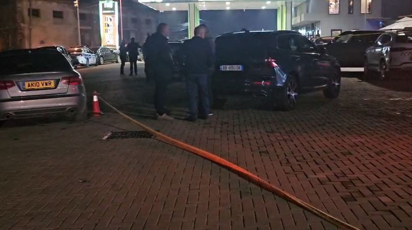 Ekzekutohet biznesmeni në Elbasan, shoqërohet një person/ Policia: Pika kontrolli në dalje të qytetit