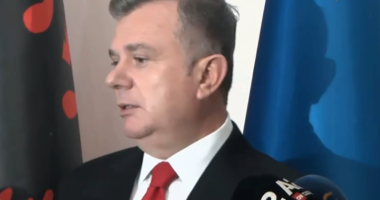Balla: Berisha të shkojë në SPAK. Kryetari i grupit të PS: Mocioni i PD, rendi i ditës së foltores në bulevard
