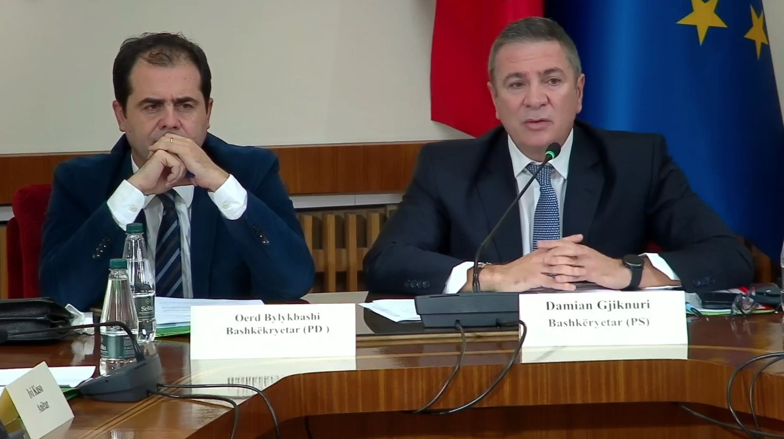 “Të udhëhiqemi nga rekomandimet e ODIHR”, Gjiknuri te ‘Zgjedhorja’: Debatin ta zhvillojmë brenda kësaj salle