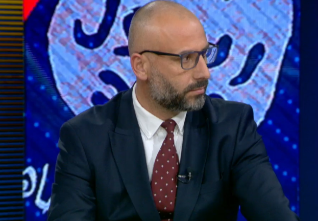 uka-ushtarak-fillestar-ne-irak-eksperti-faik-basha-rasti-ne-orosh-eshte-i-izoluar-kishin-armatim-te-vitit-1997