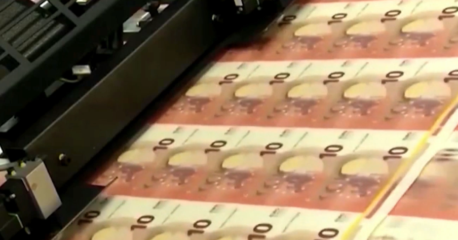 Ngec prodhimi në eurozonë/ Dobësohet kërkesa, kompanitë reduktojnë punonjësit