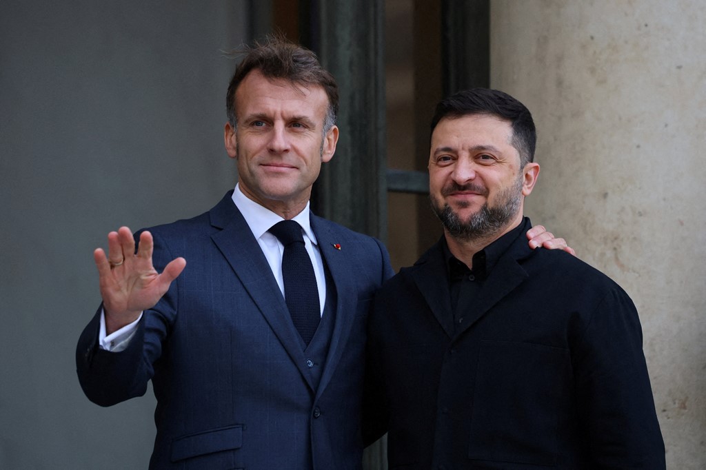 zelensky-te-henen-ne-paris-diskuton-me-macron-per-planin-e-paqes-te-propozuar-nga-shba