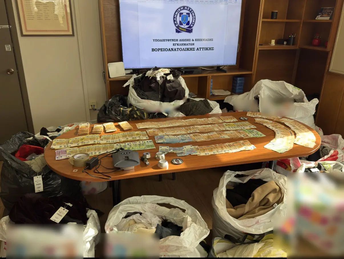  EMRAT  Tregti rrobash të vjedhura Greqi  Tiranë  arrestohen 9 shqiptarë  3 në kërkim