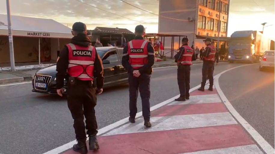 Ekzekutimi i Gilmando Danit, policia zbarkon në Lezhë/ Postbllok në hyrje të qytetit