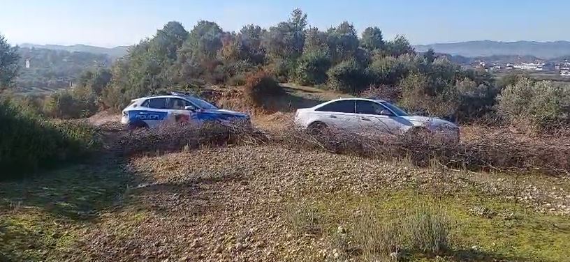 Ekzekutimi i Gilmando Danit  Policë dhe ekspertë të krimeve sërish në Krujë  vendi ku u dogj makina