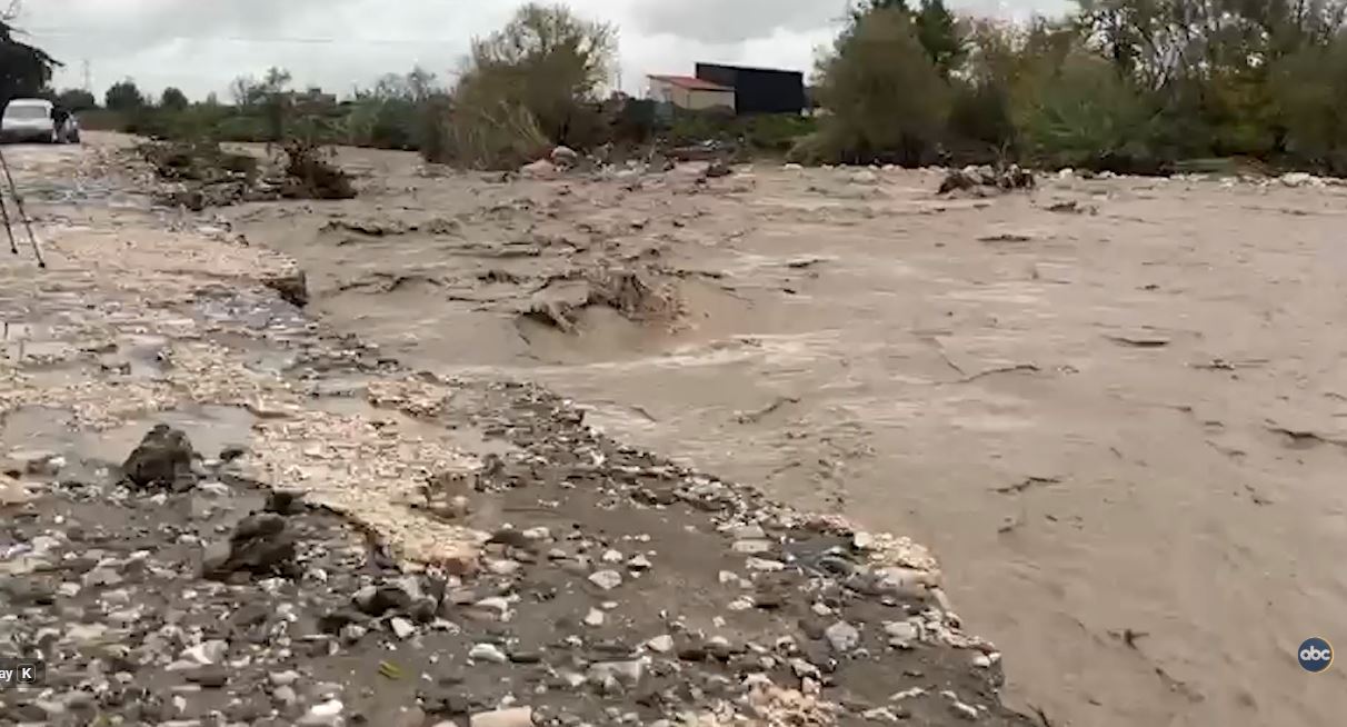 Përmbytje në Kurbin e Milot/ Prani uji në 62 banesa, lumi Droje del nga shtrati