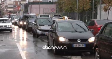 Moti i keq godet Shqipërinë/ Priten reshje intensive, rrezik për përmbytje në disa zona