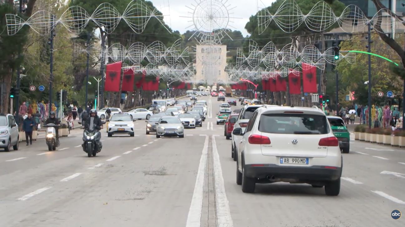 Nata e Bardhë  Sërish zbardh Tiranën Ditën e Çlirimit