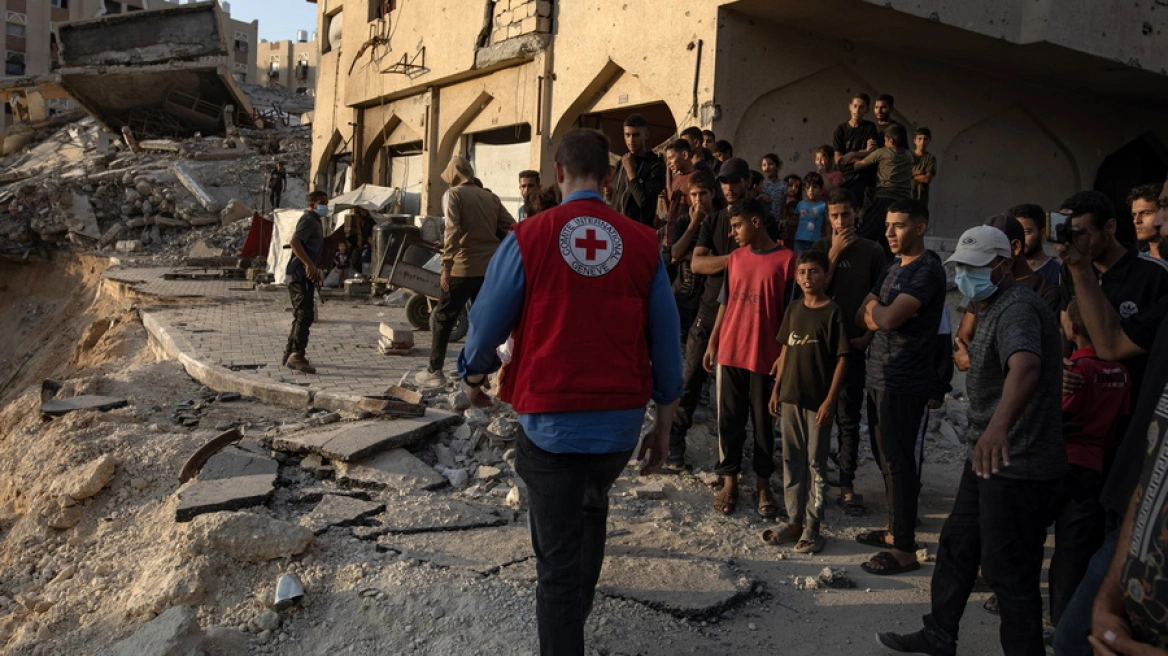 Hamasi njoftoi se do të dorëzojë trupin e një pengu izraelit