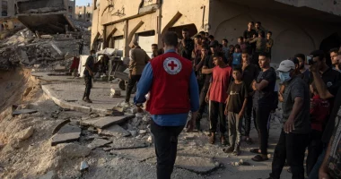 Marrëveshja e armëpushimit në Gaza, Izraeli dorëzon trupat e 45 palestinezëve