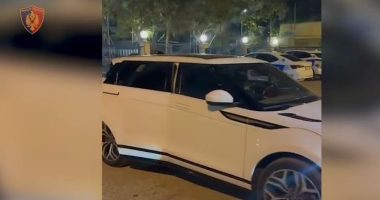 EMRAT/ Goditi një punonjës burgu në Fier, arrestohet 32-vjeçari, në pranga edhe 4 të tjerë