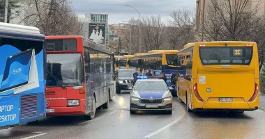 Protesta e transportit publik, Prishtina ‘bllokohet’ me autobusë