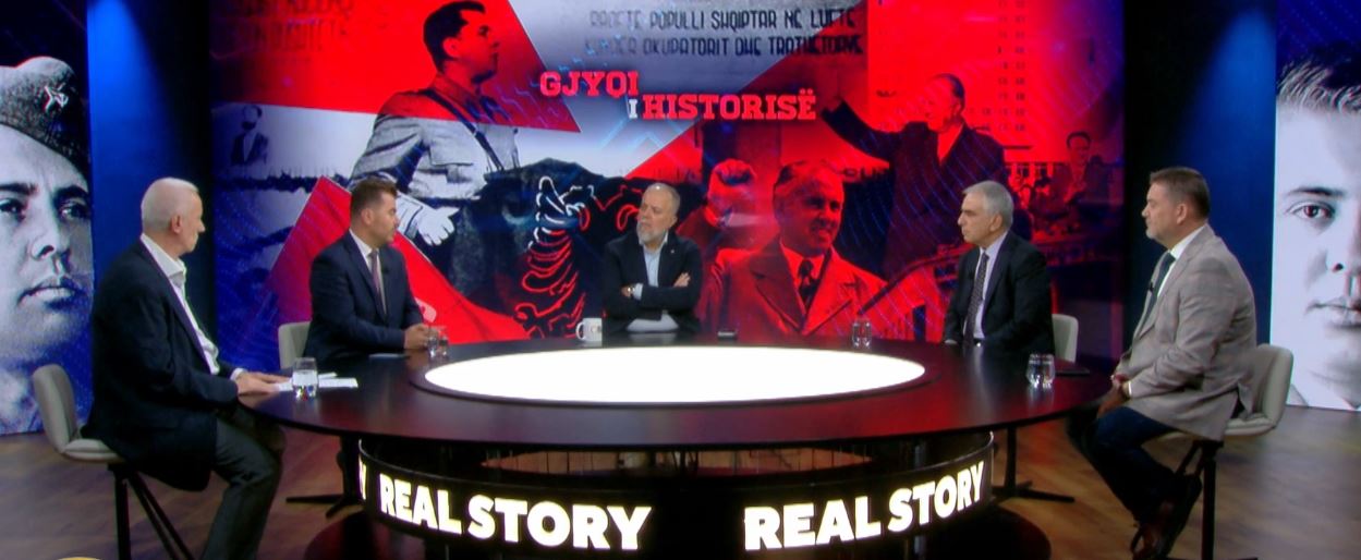 Rezolutat  motiv falsifikimi  Ndoji  Enver Hoxha ka firmosur për stalinizmin  në kuadrin e luftës Ukrainë   Rusi