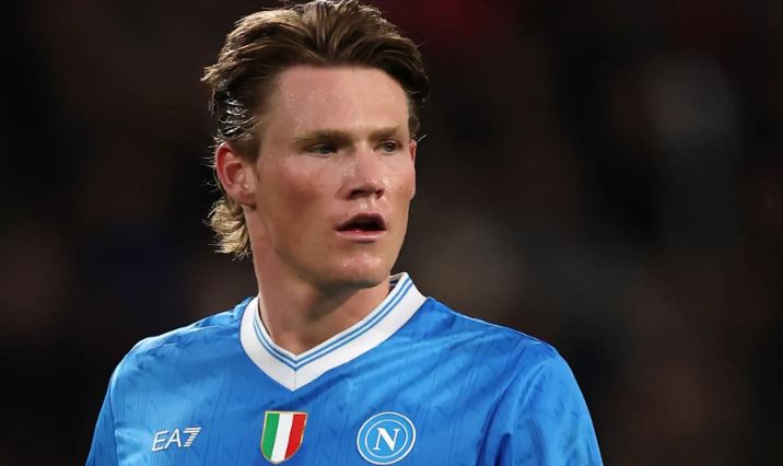 Skocezi  fluturon  mbi Cr7  McTominay vendos rekord për lartësinë e golit me roveshatë