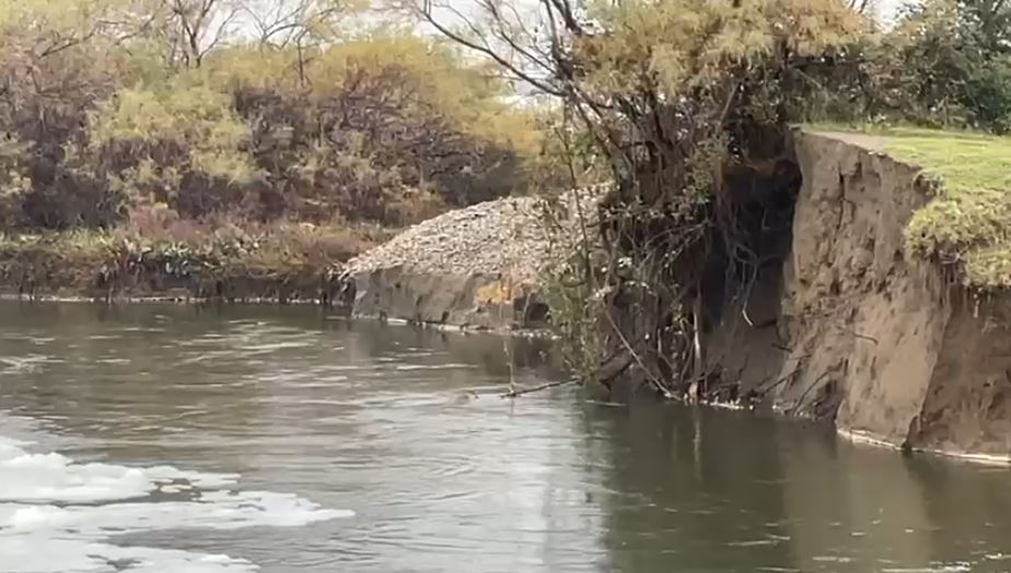 Vjosa në pikën kritike  Rritet niveli i ujit në Urën e Mifolit  rrezik përmbytje
