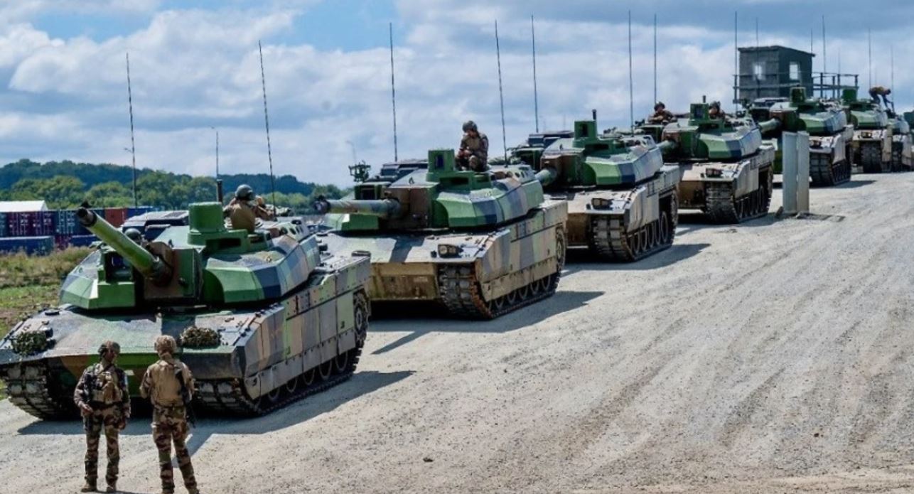 Franca në gatishmëri pasi një dron i paidentifikuar u pa mbi një tren ushtarak që transportonte tanket Leclerc